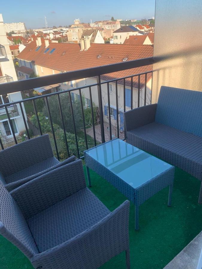 Lumineux Studio Avec Balcon / Cosy Flat With Balcony Lejlighed Villejuif Eksteriør billede